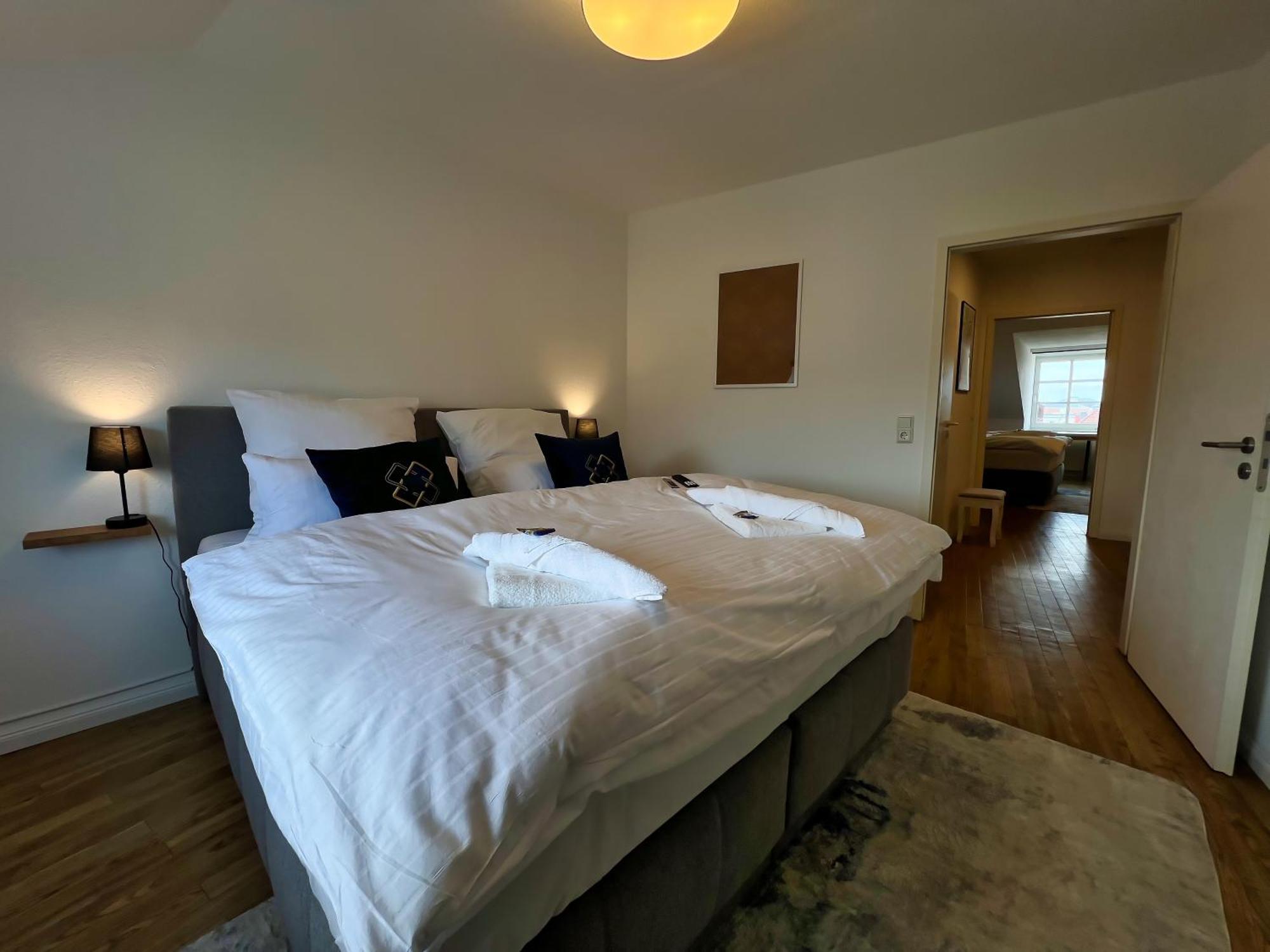 Nr 2 Modernes Apartment In Historischer Marktplatzlage 56 Qm # Cosiness Company 22 Schwerin  Buitenkant foto